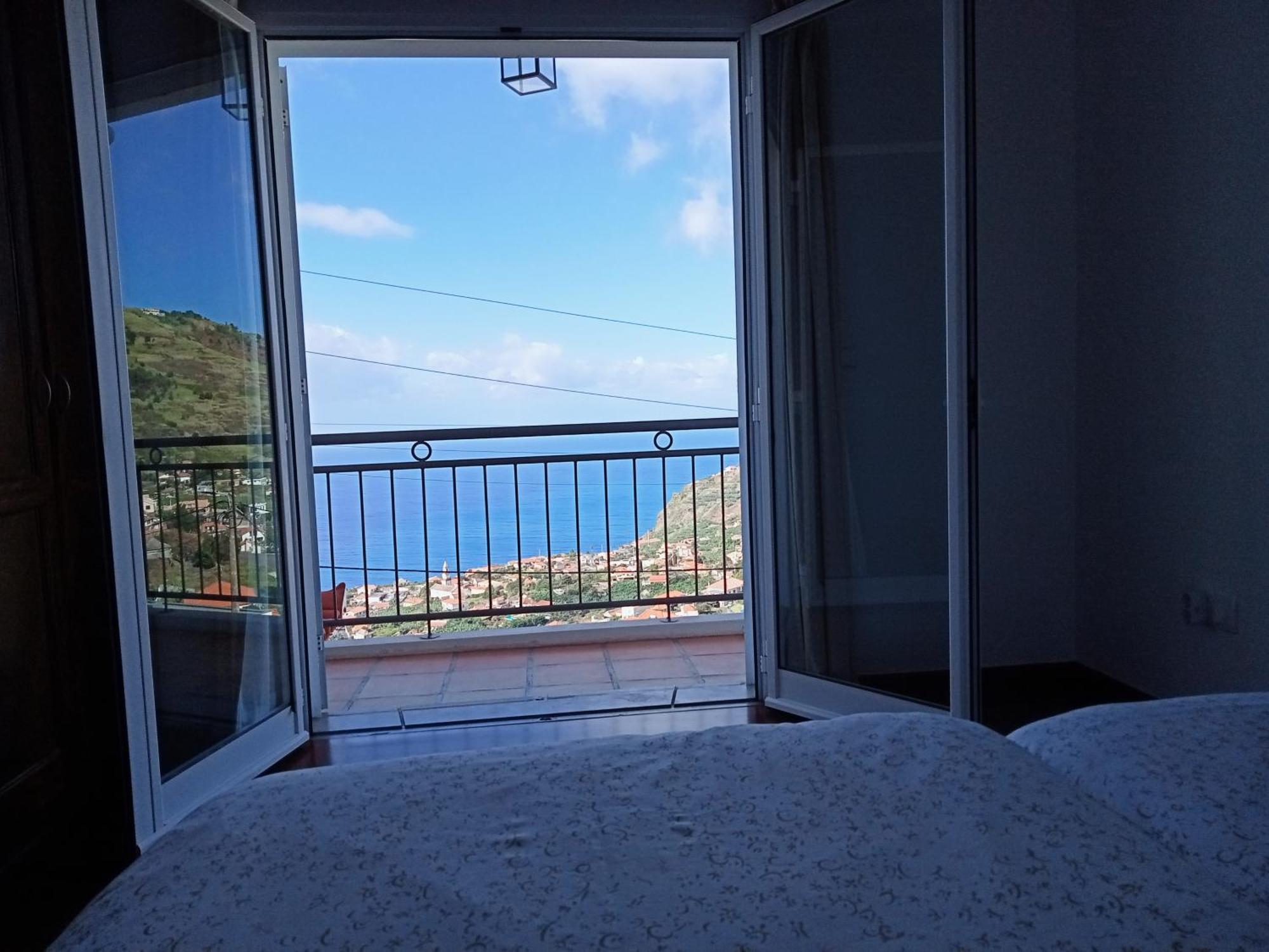The Artist House Hotel Arco da Calheta  Phòng bức ảnh